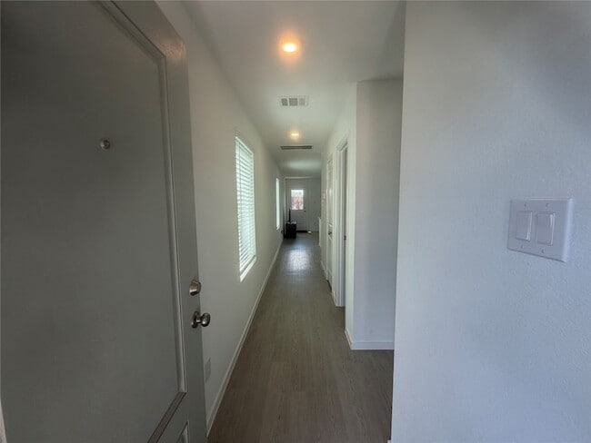 930 Pertuso Ln