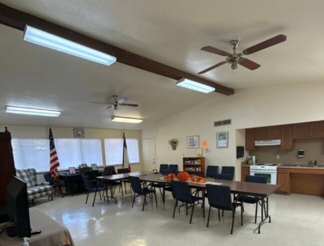 Photo - 400 Austin Rd