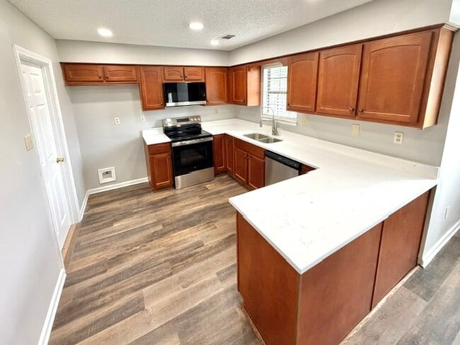 Photo - OakHurstDr6562 Unidad 1