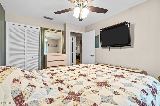 Photo - 15140 Riverbend Blvd Unit 508