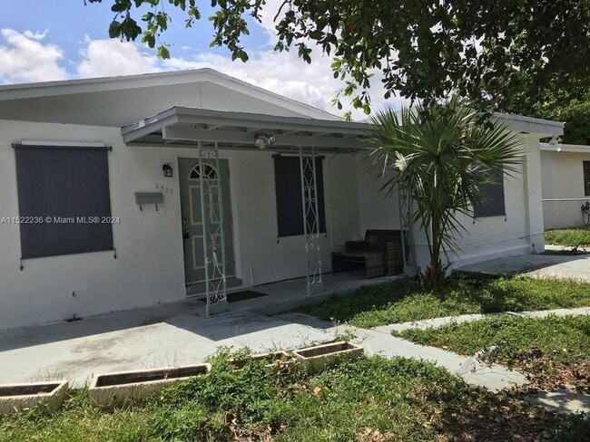 Photo - 2530 NW 17th St Condo