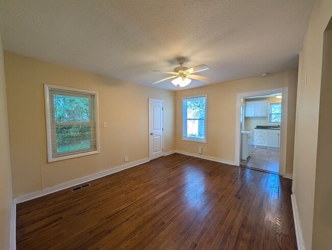 Photo - 3302 Bradley St SW Unit 3302 Bradley
