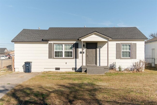 Building Photo - 314 W 36th St