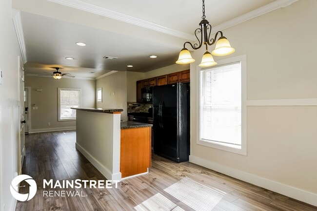 Photo - 100 Enclave Ave