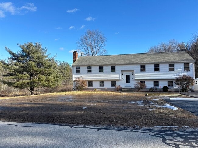 Building Photo - 94 Monroe St Unit 2