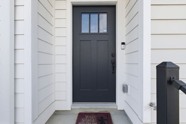 Photo - 1170 Dickerson Rd Unit 17