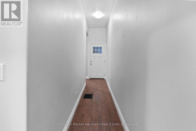 Photo - 56 Yarmouth St Unité B