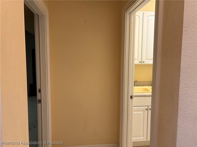 Photo - 6831 Sun N Lake Blvd