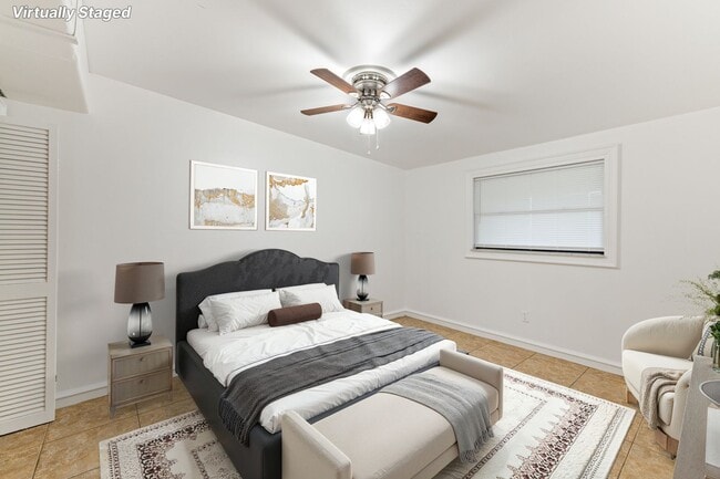 Photo - 211 N Lipona Rd
