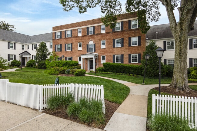 Photo - The Commons Of Arlington