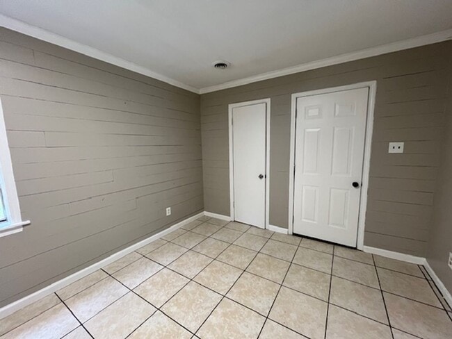 Photo - Renovated 3 Bedroom 1 Bath Home for Rent!