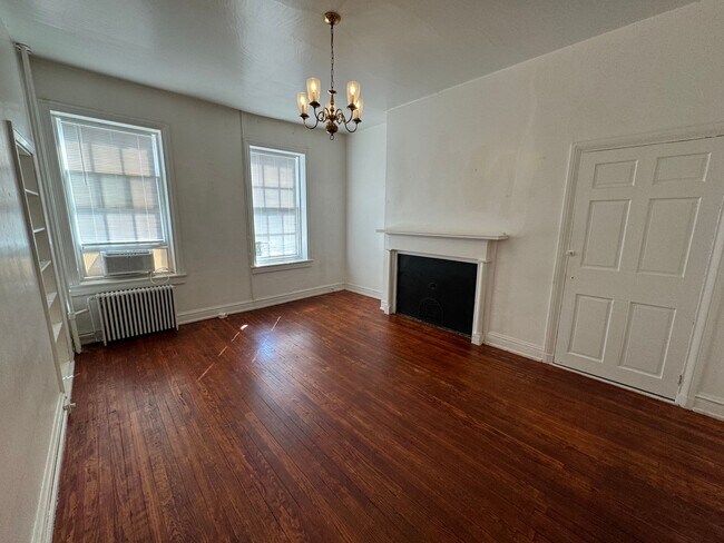 Photo - Old World Charm Second-Floor Apartment - Limted Time Offer