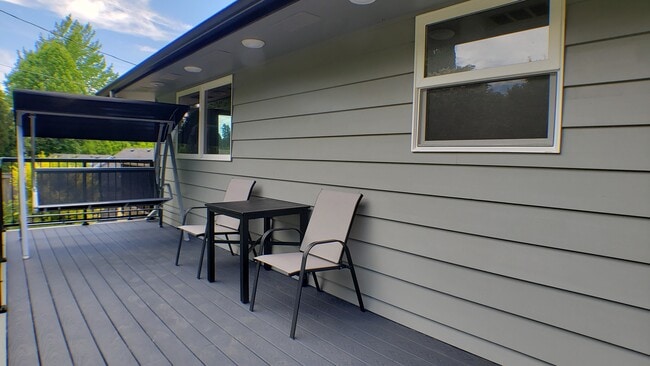 Photo - 5550 SW Oleson Rd