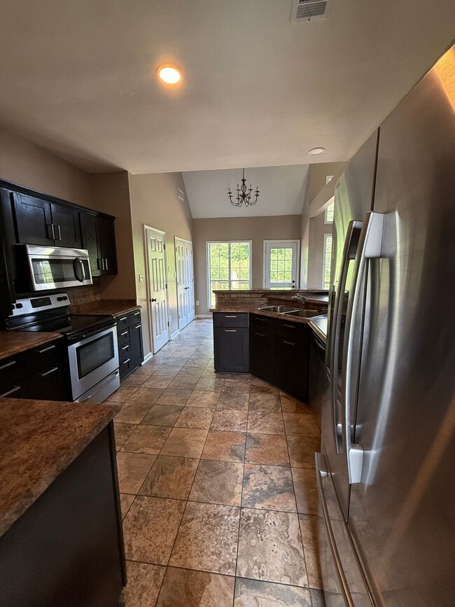 Photo - Beautiful 3 Bedroom 2 Bath in country setting