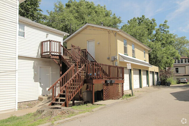 Building Photo - 412 Union St Unit 3 Rental