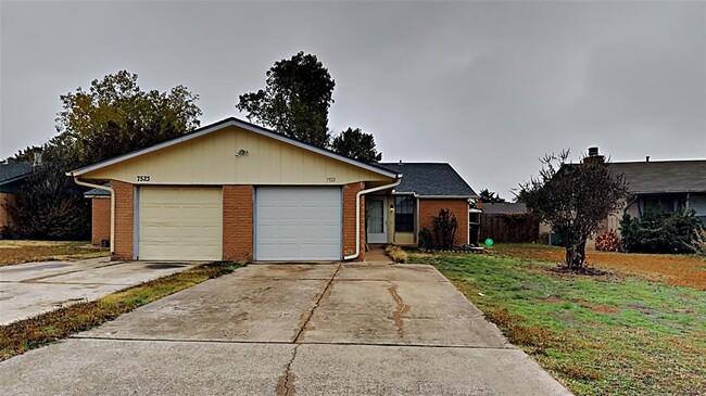Photo - 7521 NW 113th Pl Townhome