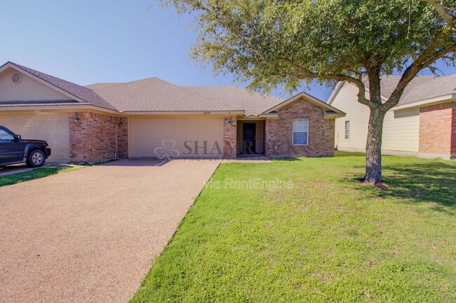 Photo - 10228 Iris Ln