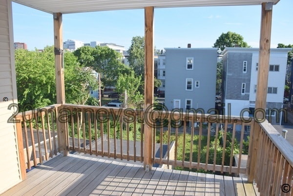 Building Photo - 20 Marney St Unit 3