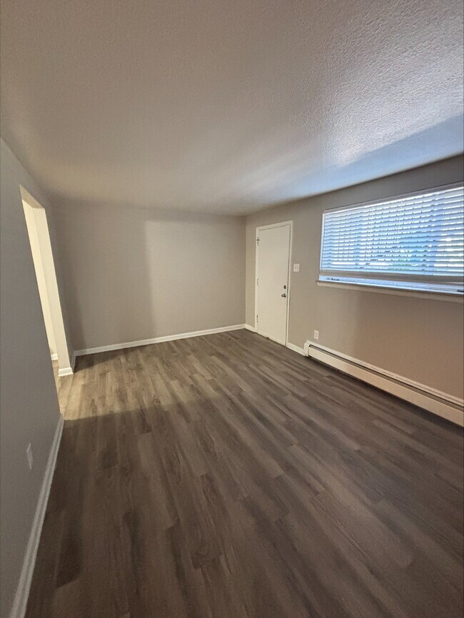 Photo - THE ELMS APARTMENTS