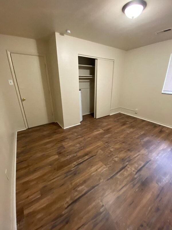 325 Sunnyside St Apartments Festus, MO