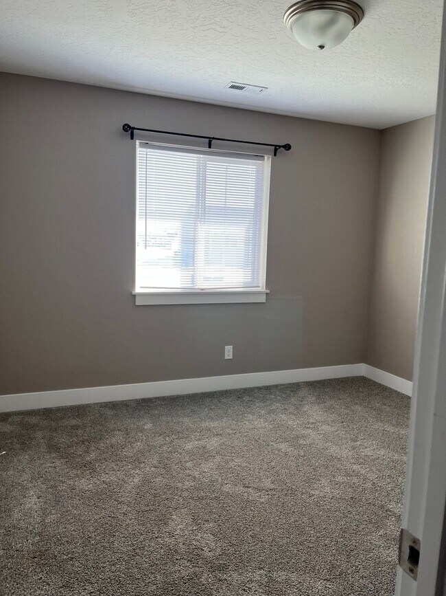 Photo - 1729 Village Pkwy Unit 1729 Village Pkwy