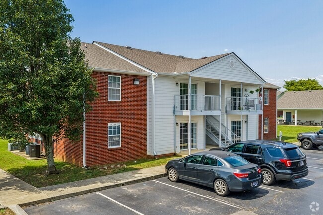 Laurel Wood - Laurel Wood Apartments