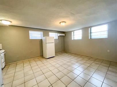 Photo - Walford Apartments Unit 1