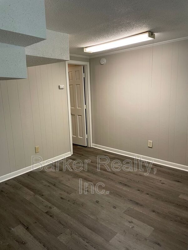 Photo - 1204 Gorman St