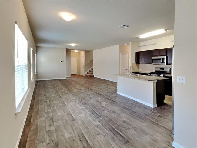 Photo - 451 Cibolo Creek Dr