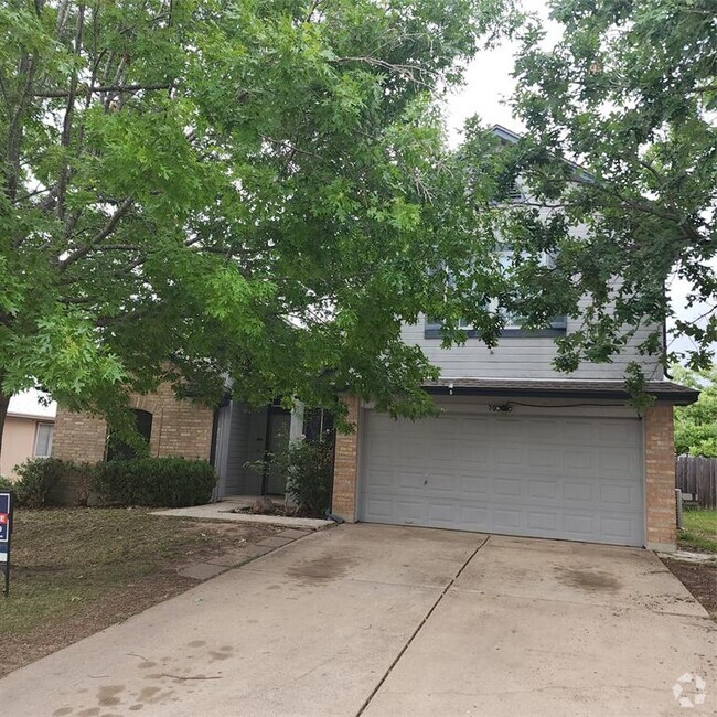 Building Photo - 706 Maplecreek Dr Rental