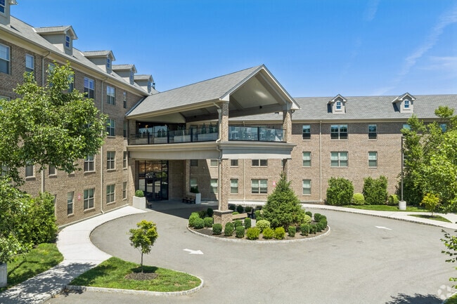 Entrance - The Manor at Totowa