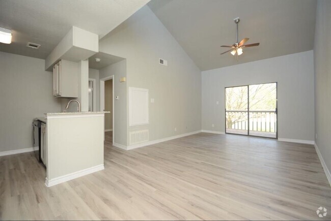 Building Photo - 13151 Walden Rd Unit 241 Rental
