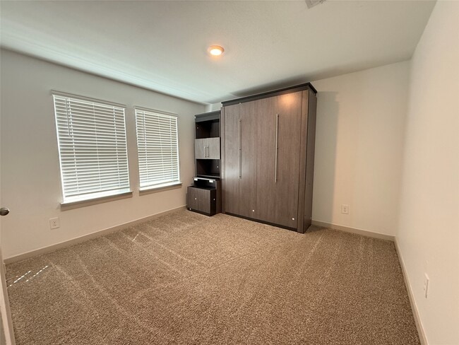 Photo - 59 Spring Ln