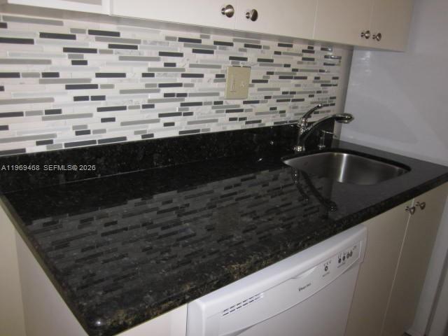 Photo - 10738 N Kendall Dr Unit K-20