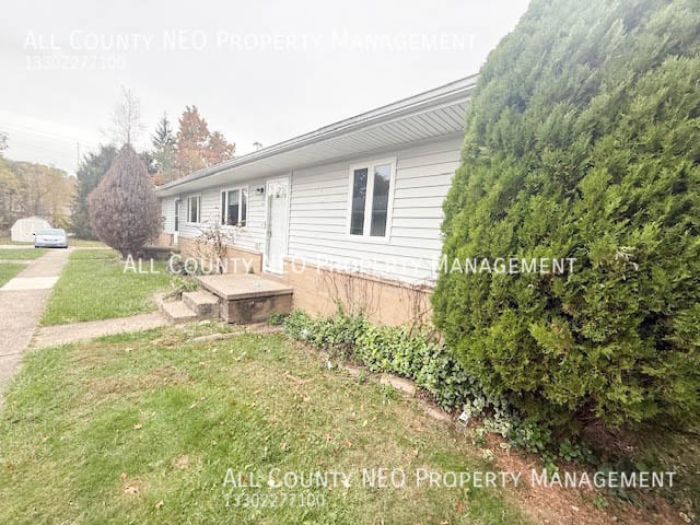 Photo - 1319 Sparhawk Ave