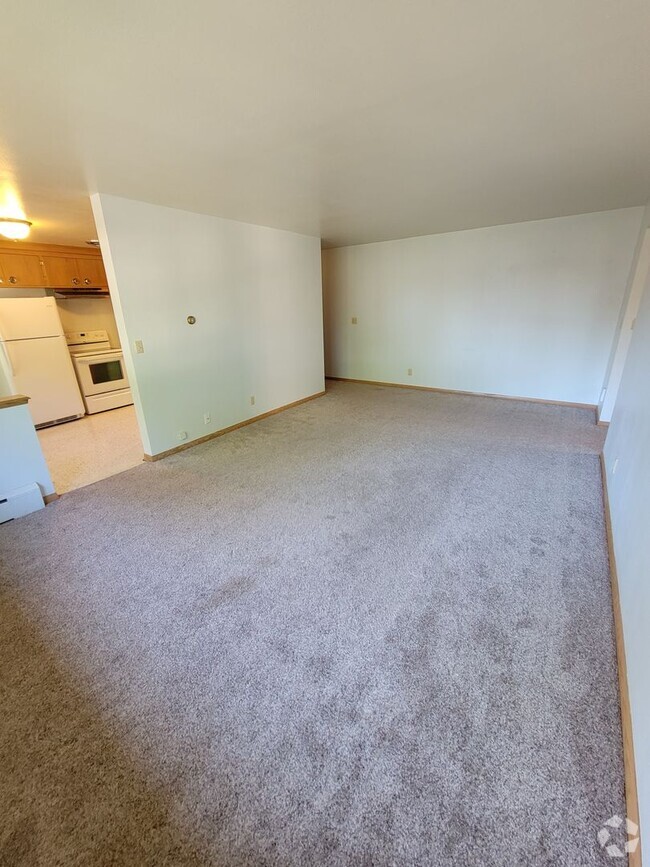 Building Photo - 319 E Harris St Unit 3 Rental
