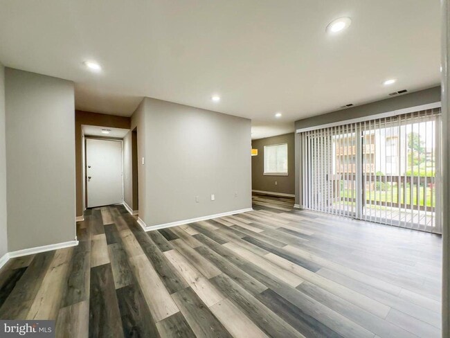 Photo - 5537 Green Mountain Cir Unit 4
