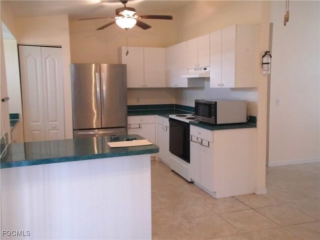 Photo - 2916 9th St W