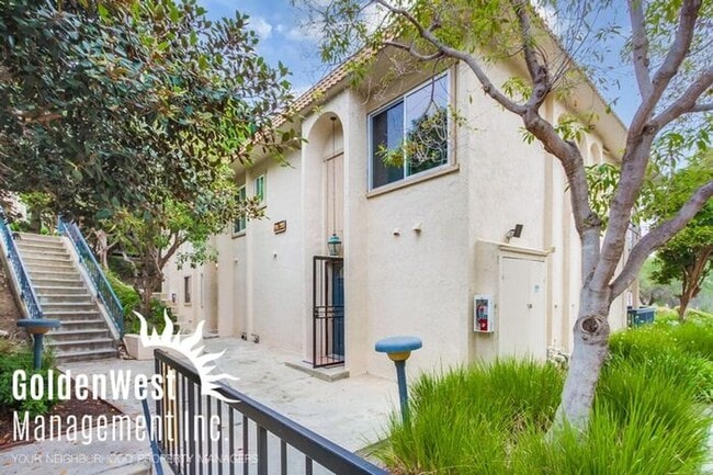 Building Photo - Stunning Two-Story 2Bdm 2.5Ba Townhome in ...