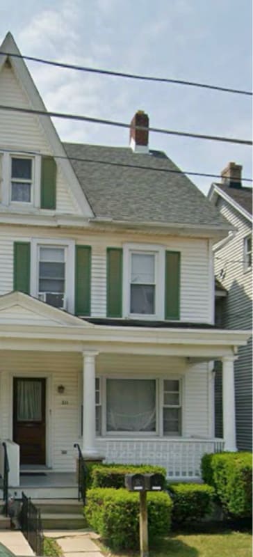 Building Photo - 311 Williams St Rental