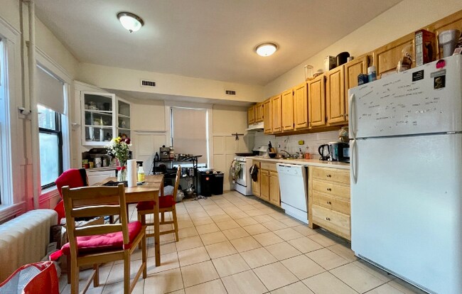 Photo - 24 Hamilton Rd Unit 1