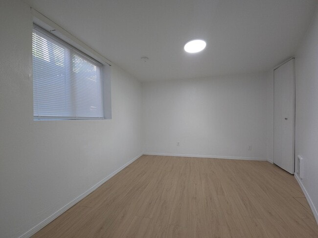 Photo - 2bd 1bth Basement Unit