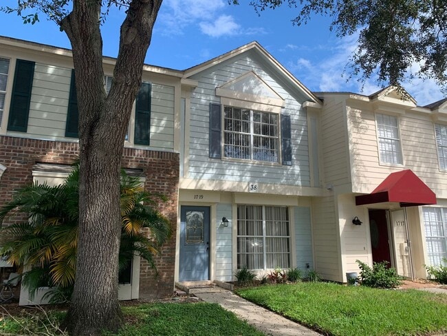 Photo - 2/1.5 Fletcher Mill Townhouse $1550/month Available 6/20/2026