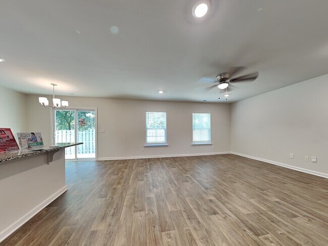 Photo - 278 Bent Holly Dr