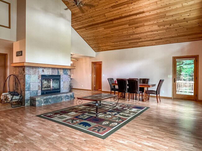 Photo - 2548 Co Rd 550