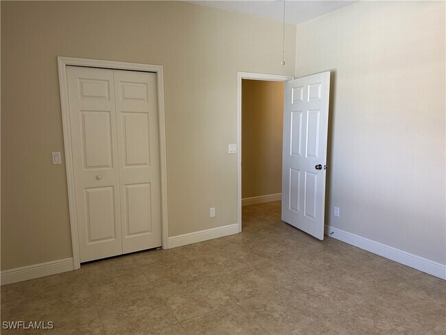 Photo - 1711 SW 45th St House