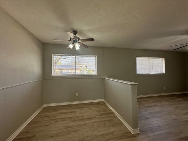 Photo - 4802 Hannas Reef Dr