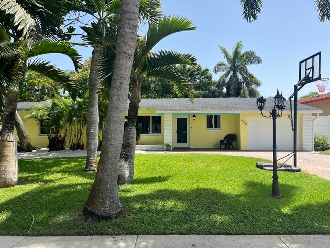 Photo - 620 NE 9th Ave House