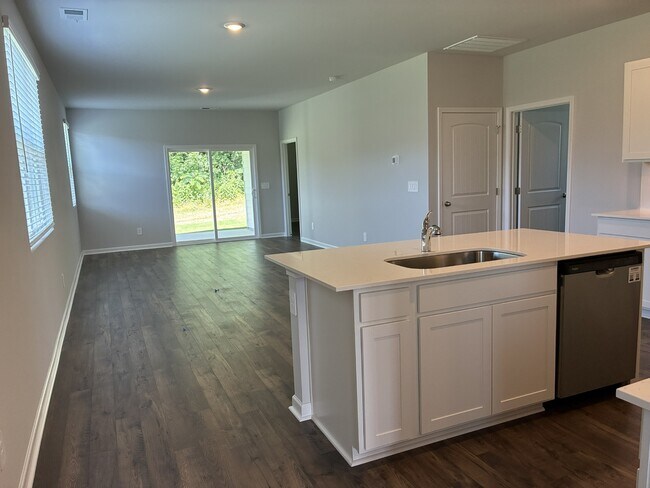 Photo - 6619 Japonica Ln
