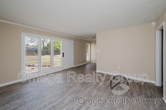 Photo - 4724 S Court St Unit Apt 108